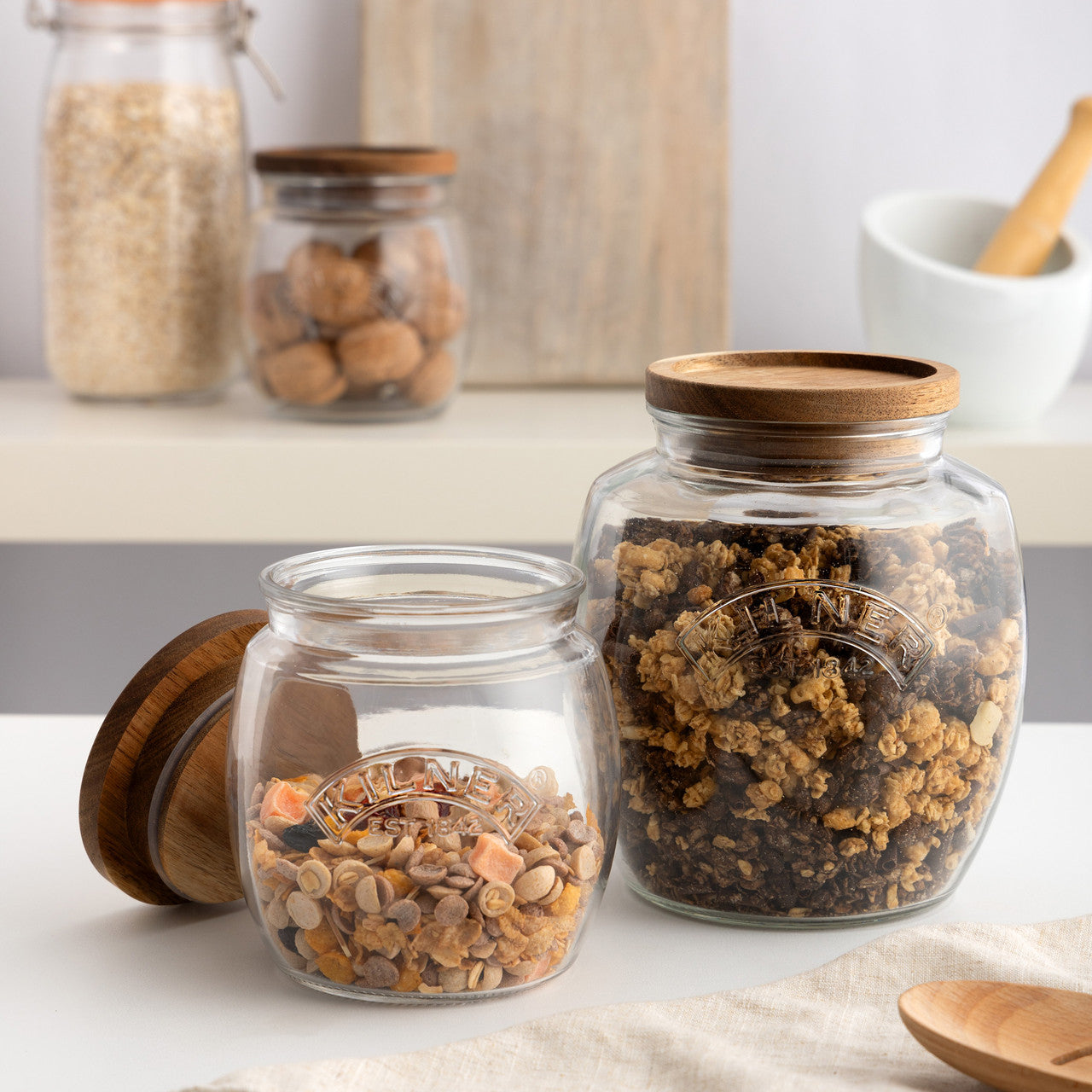 Kilner Universal Jar With Wooden Lid 850ml