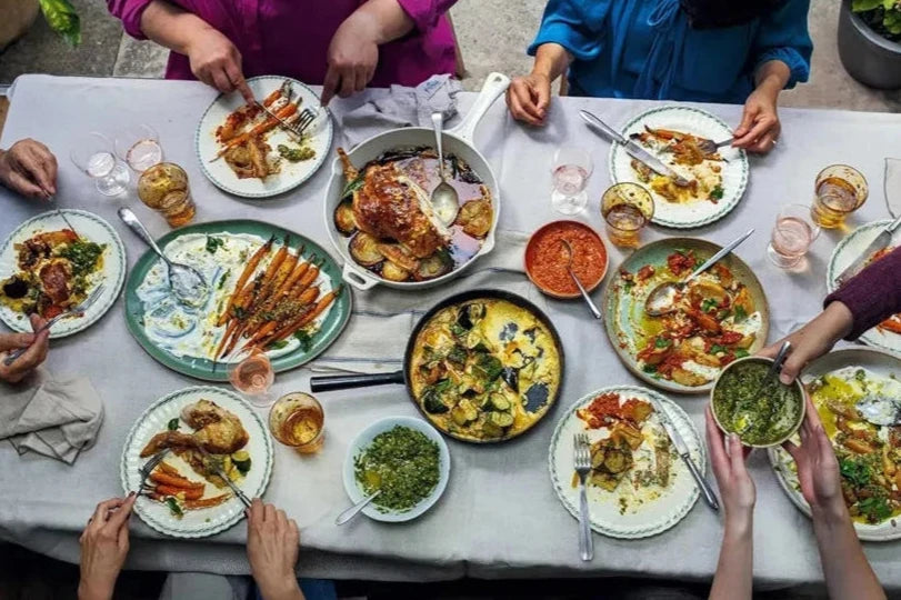 Ottolenghi Comfort Cook Book - 100+ Recipes - Yotam Ottolenghi & Helen Goh