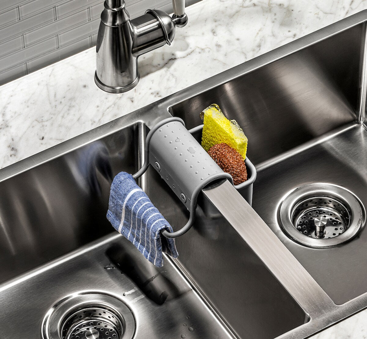 Madesmart® Large Sink Saddle 12.30 x 14.45 x 12.93cm - Grey
