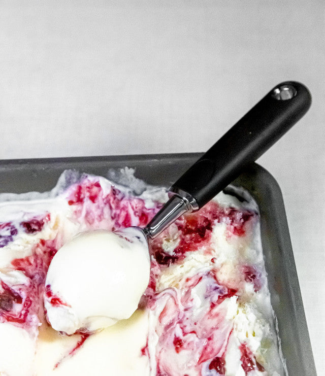 MasterCraft Soft Grip Stainless Steel Ice Cream Scoop