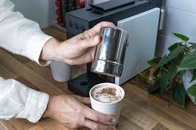 Cuisena Stainless Steel Mesh Kitchen Shaker With Lid - 2mm Holes