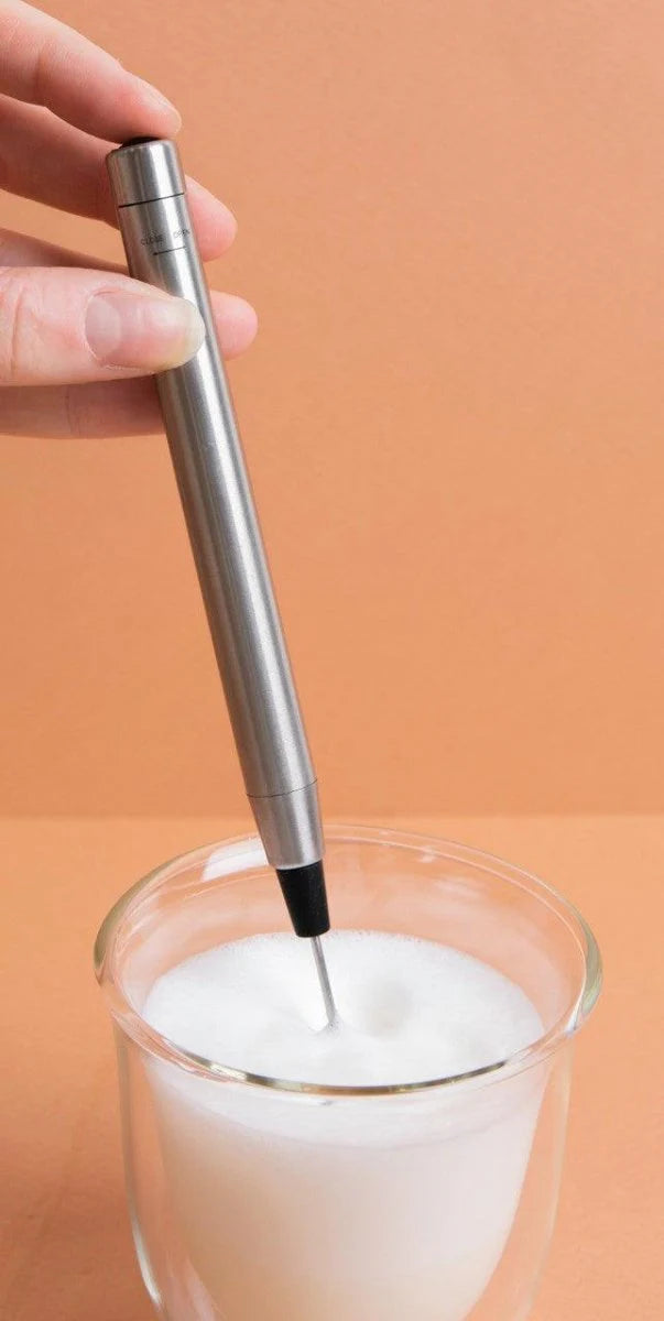 La Cafetière Battery-Powered Milk Frother - Stainless Steel