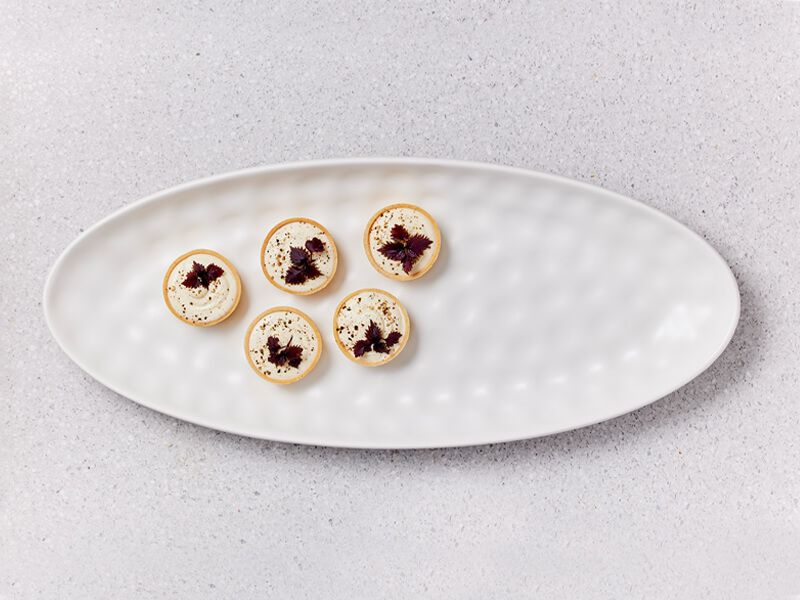 Maxwell & Williams Gravity Oval Platter 50x21cm - White