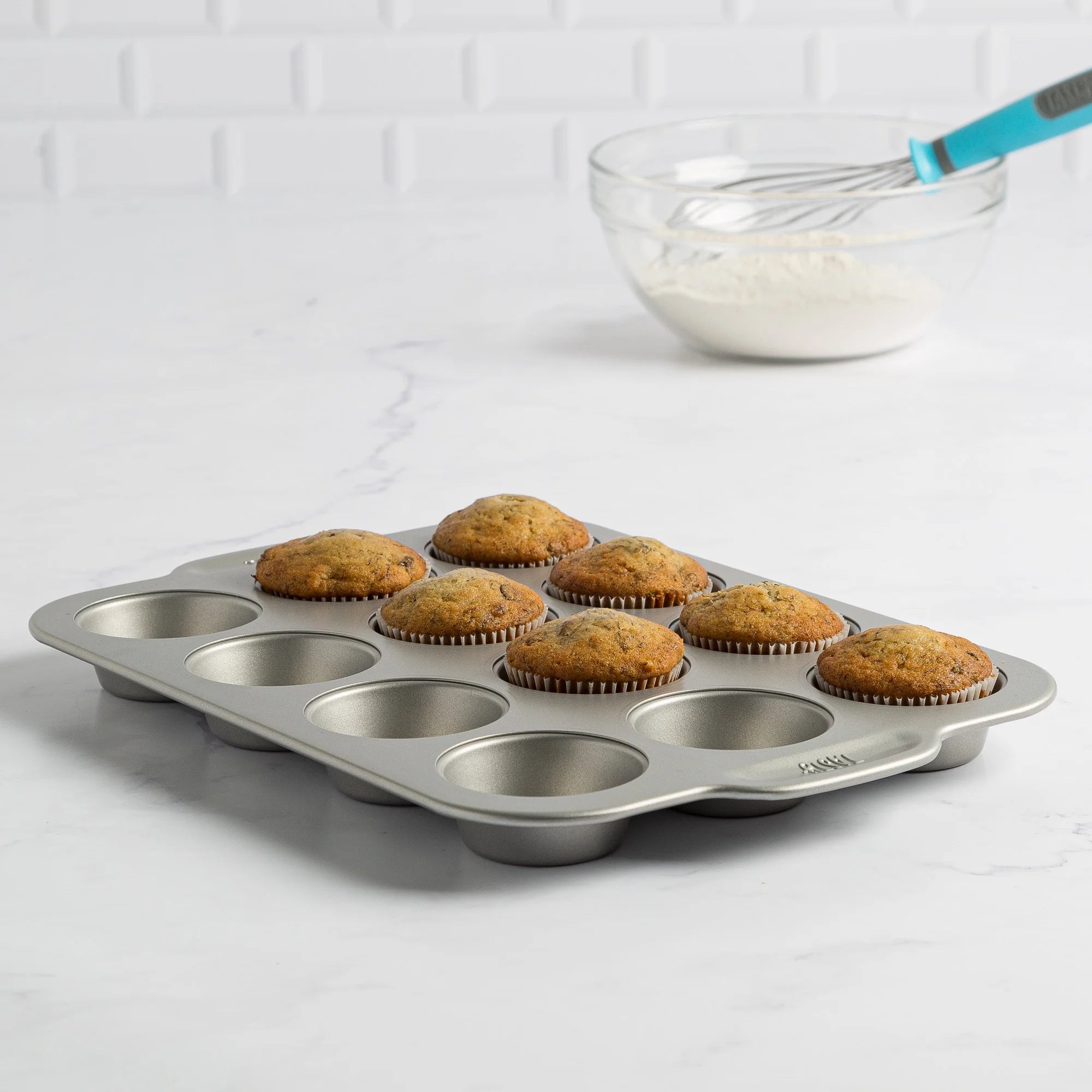 Tasty Muffin Pan 12 Cup